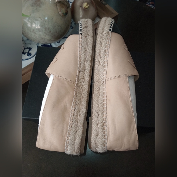 Chanel Espadrilles - Picture 4 of 10